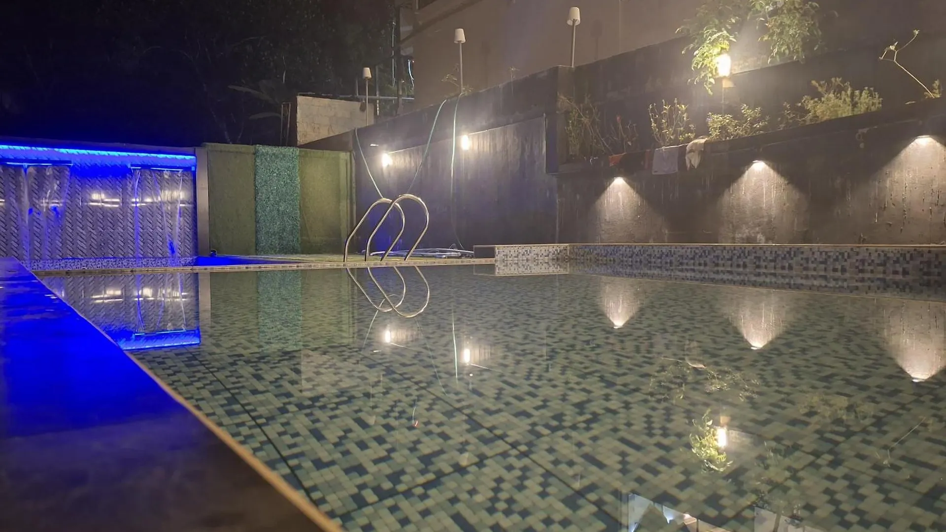 Resort Hotel Munnar Misty Blow